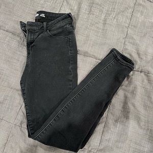Old Navy Build-In-Warm Super Skinny Jeans Size 2